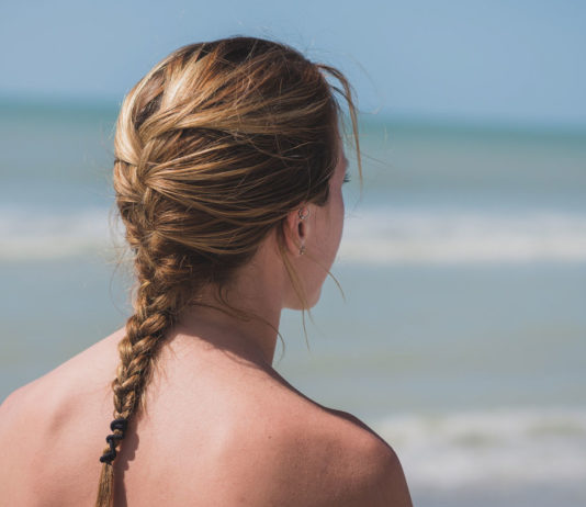 The-Hairstyle-Guide-of-Spring-Break-Are-Worth-Trying-on-contribution